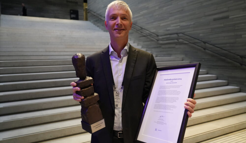Steinar Holden tildeles årets Akademikerpris