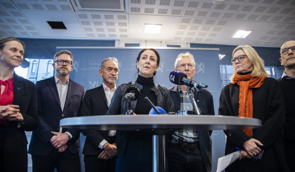 Vi har fortsatt hånden på rattet